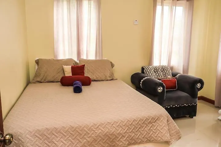 Peace Of Mind Retreat Villa Runaway Bay Holiday home